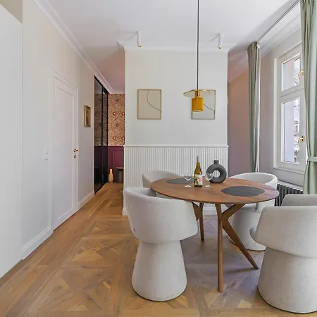 Haffnera Unique דירה *